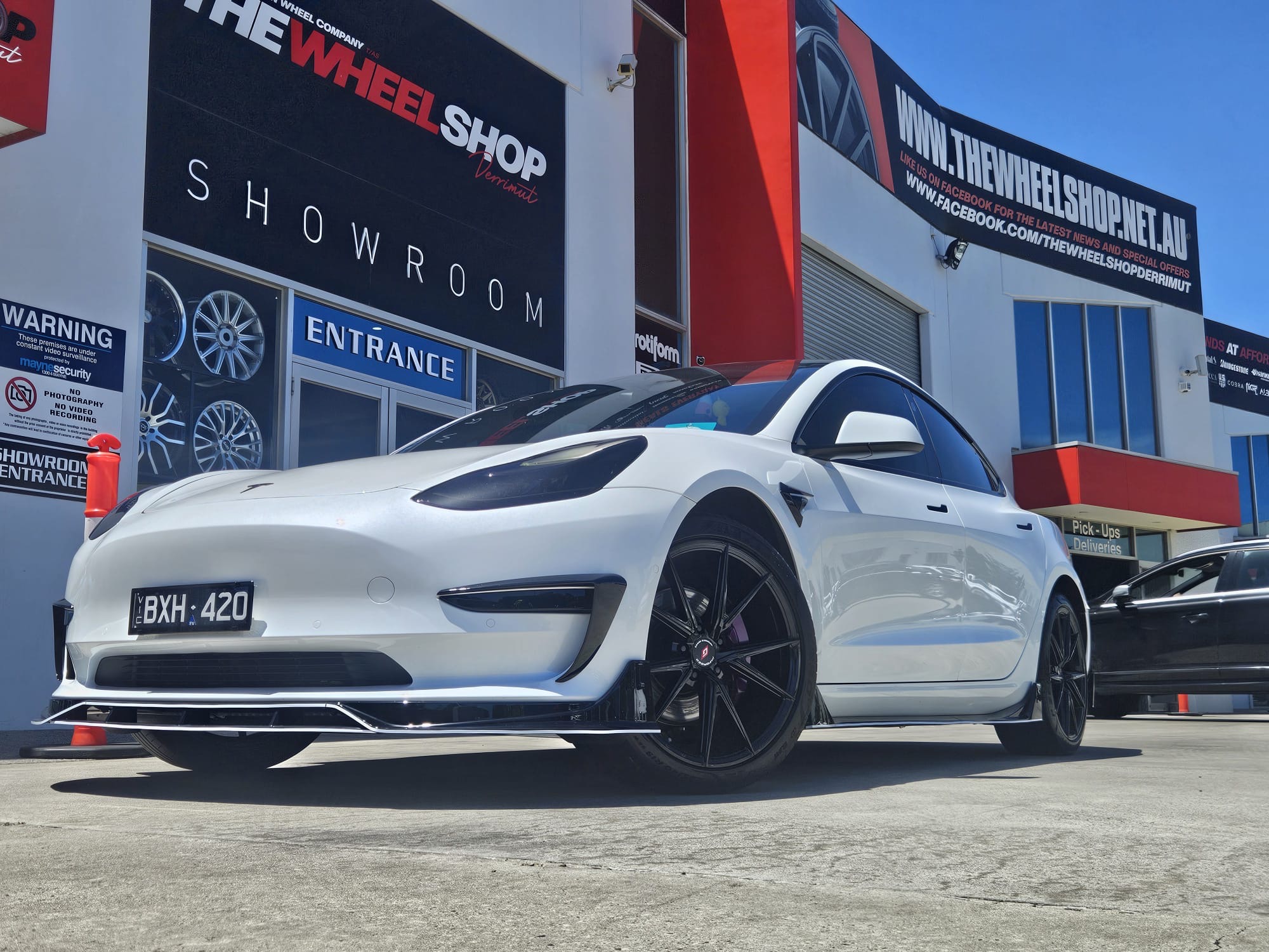 TESLA WITH INFORGED WHEELS |  | TESLA