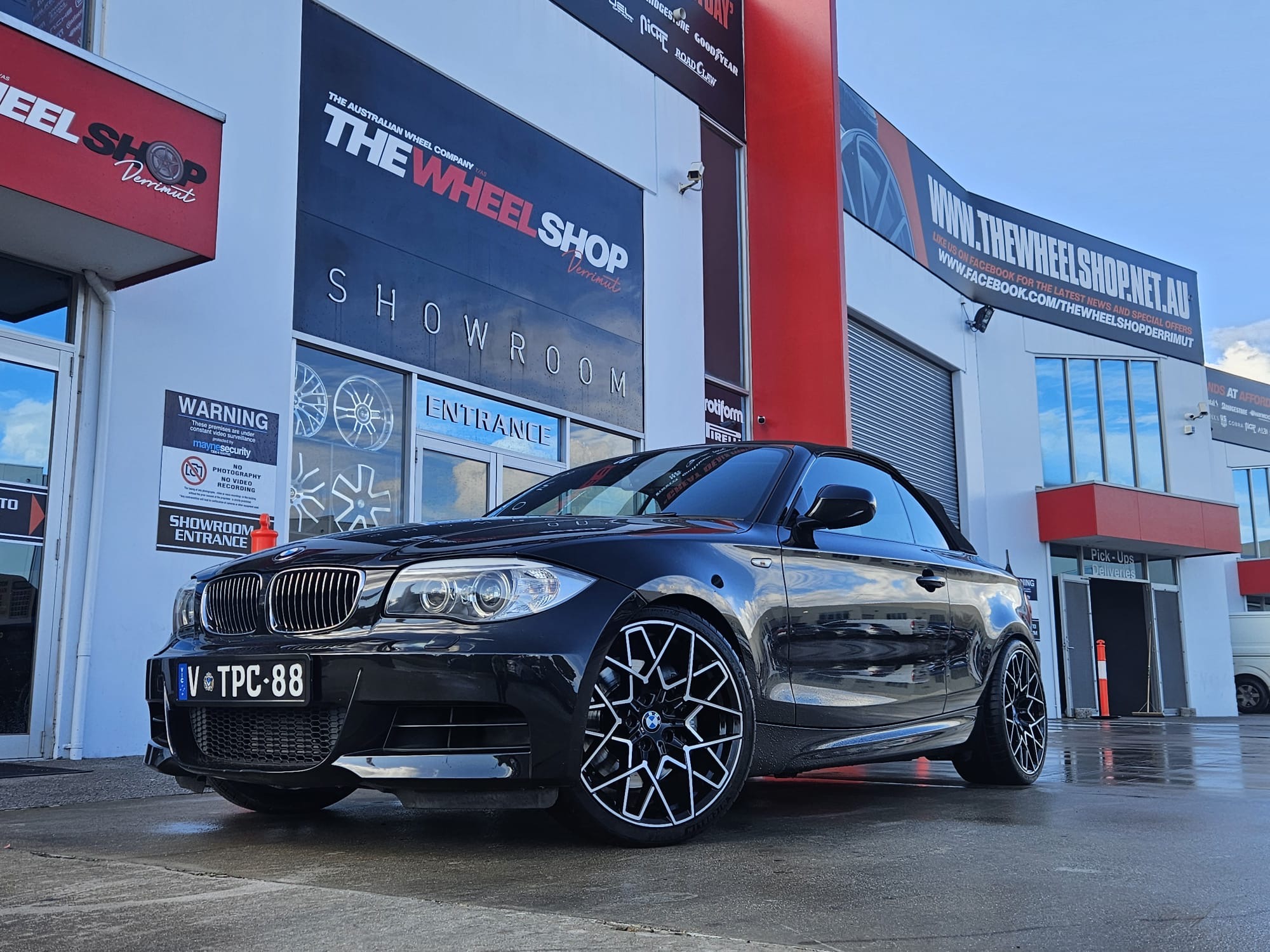 BMW 1 SERIES WITH CUSTOM WHEELS |  | BMW