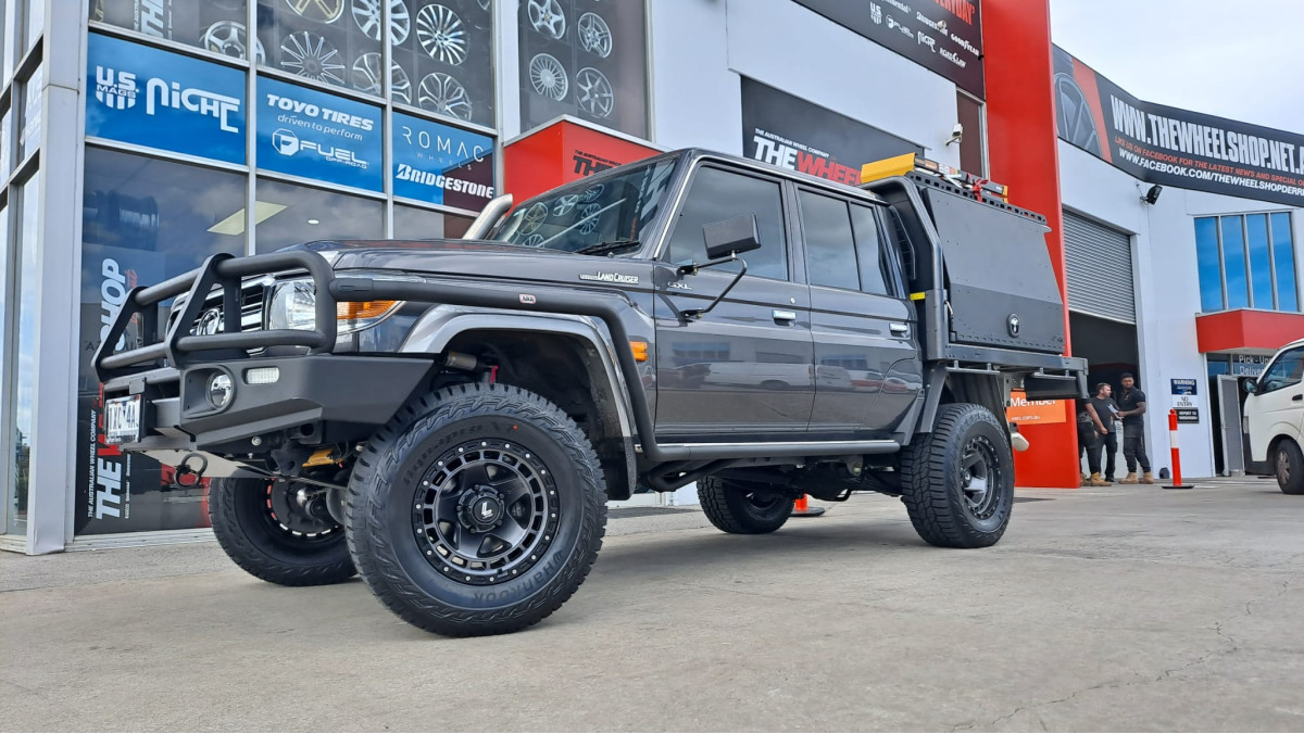 TOYOTA LANDCRUISER WITH LENSO WHEELS |  | TOYOTA 