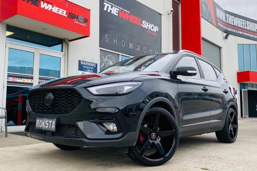 MG WITH INOVIT WHEELS |  | MG