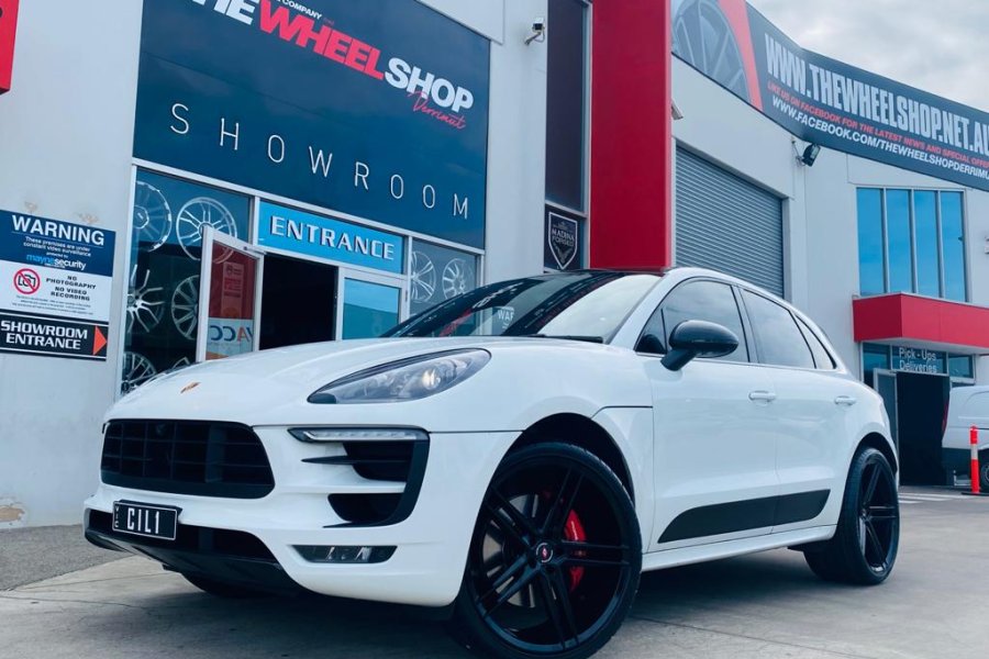PORSCHE MACAN WITH INOVIT WHEELS  |  | PORSCHE