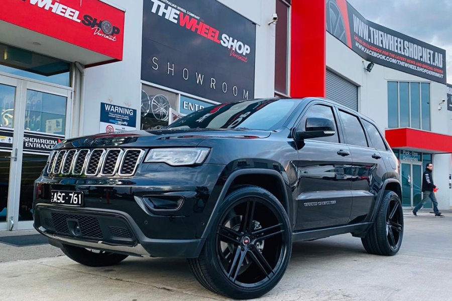 JEEP WITH 22 INCH INOVIT WHEELS  |  | JEEP